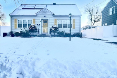 45 Wrona St