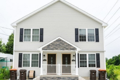 82 Rowley St #82 1
