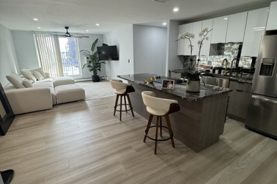 761 E 6th #5 1