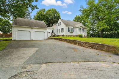 178 Massasoit Rd 1