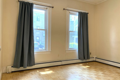 12 Evergreen Sq #1 1