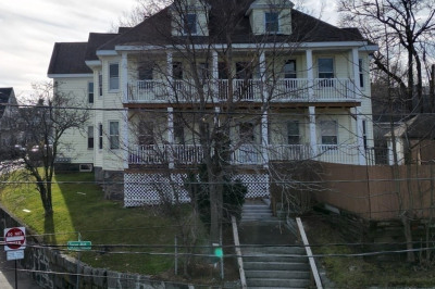 2 Town Hill St #2 1