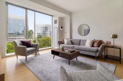2 Earhart St #615