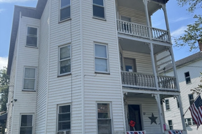 77 Coombs St #3 1