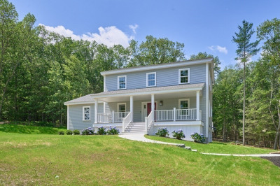 126 Old Southbridge Rd 1