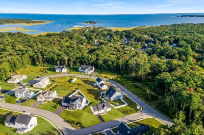 2 Marthas Vineyard Dr 1