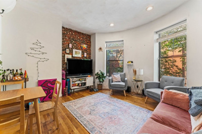 4 Union Park Street #3 1