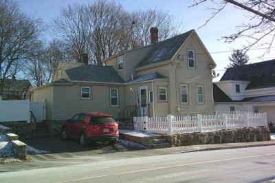 26 Mechanic St 1