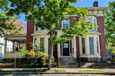 366 Union St 1