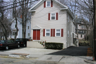 26 Willow St Parking Spot Car #P1 1