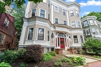 15 Trowbridge St. #12A