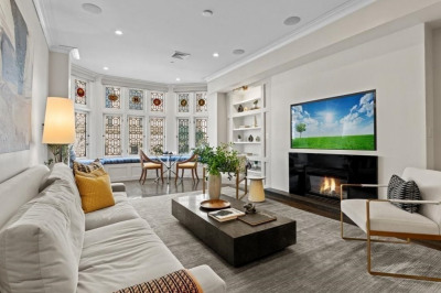 647 Boylston St #3A 1