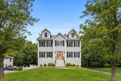 7 Suzannah Rd 1