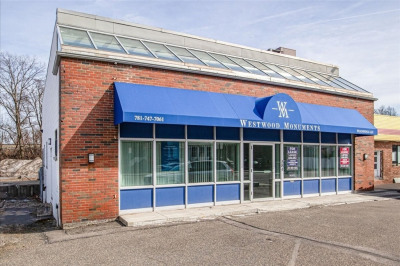 384 Washington Street 1
