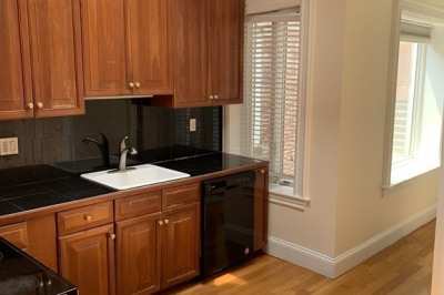 1027 Tremont #3 1