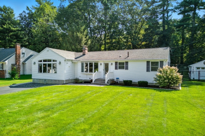 18 Collins Dr 1