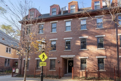 3 Devens St #2 1