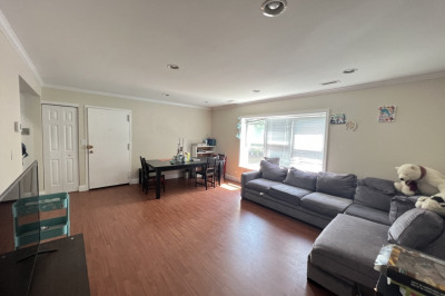 164 Newton St #3 1