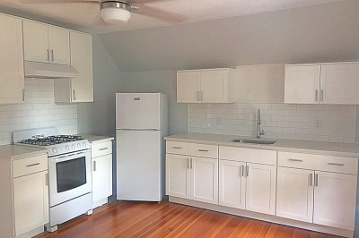 124 Grant Ave #3 1