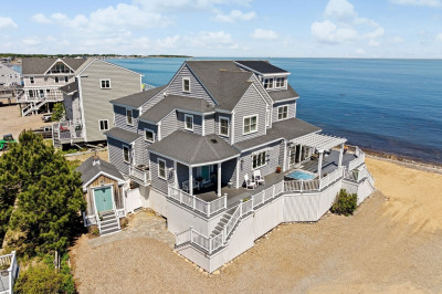 55 Seaside Rd 1