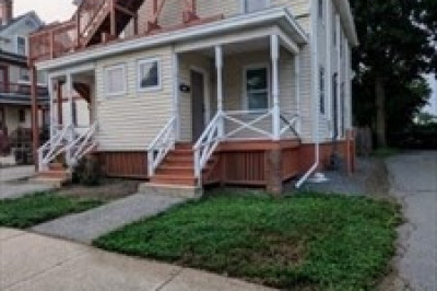 60 Dunham St #1 1