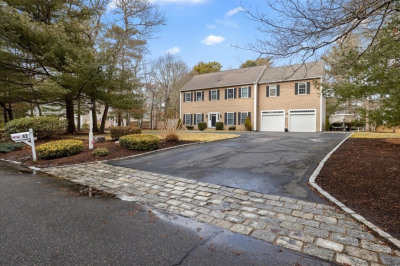 42 Spinnaker Dr 1