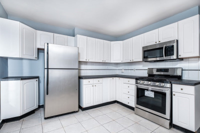 91 Pine Street #2 1