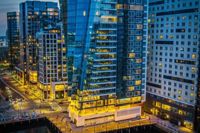 150 Seaport Blvd #19C&E