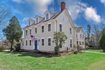 18 Pine Island Road 1