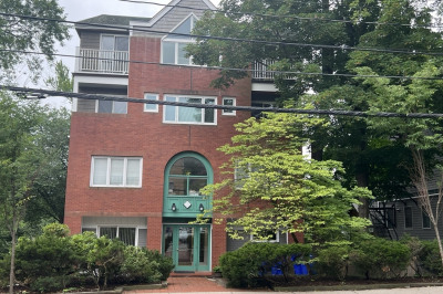 121 Longwood Ave #4B 1