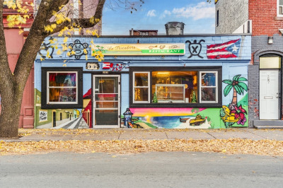 389 Main Street 1