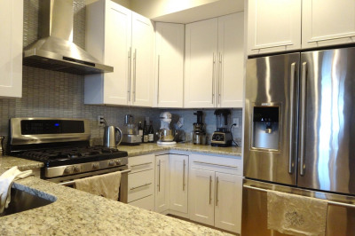 380 W Broadway #501 Front 1