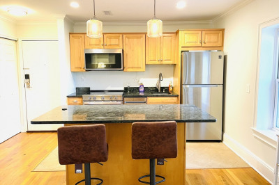 416 Medford St #3 1