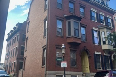 22 Harvard St 1