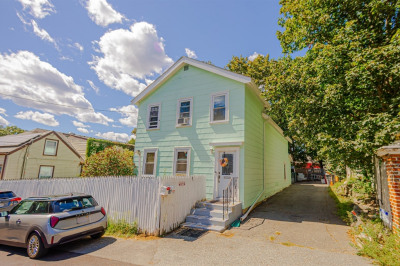 16 Mount Hope St 1