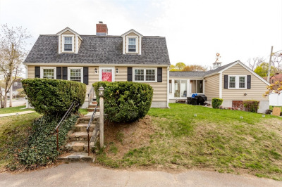 19 Willow Ave 1