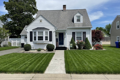 259 Gillette Ave 1