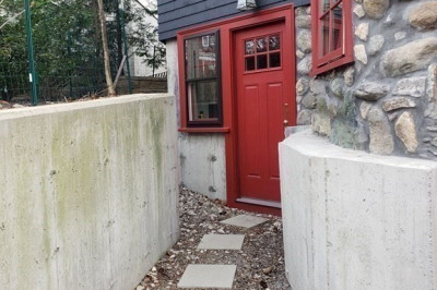 153 University Road #1 1