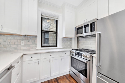 11 Park Dr #11-22 1