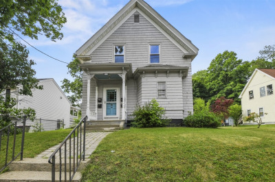 619 Crescent St 1
