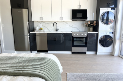 872 Broadway #205 1