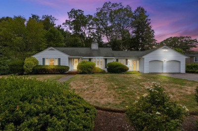 44 Country Club Dr 1