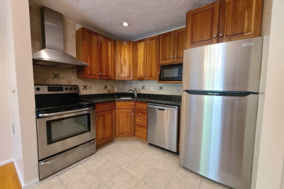 152 Quincy Shore Dr #25 1