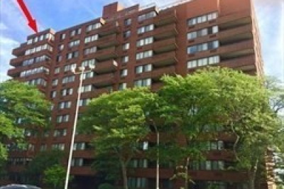 77 Adams St #1201 1