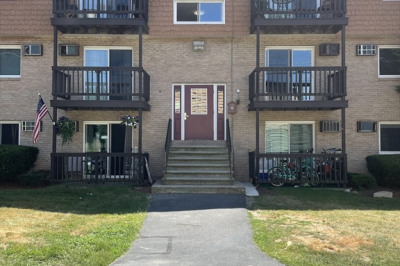 310 Brook Village Rd #18