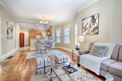 922 E Broadway #1 1