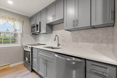 11 Colonial Village Dr #7 1