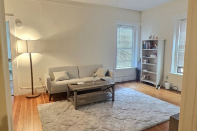 1382 Beacon #10 1