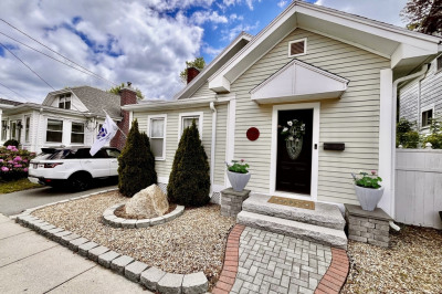 509 Pleasant Street 1