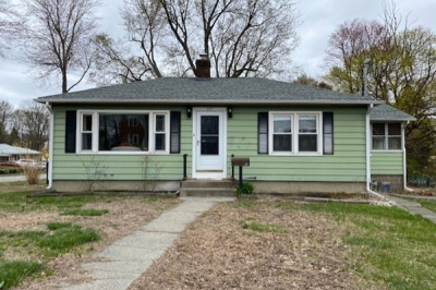 397 Massasoit Rd 1